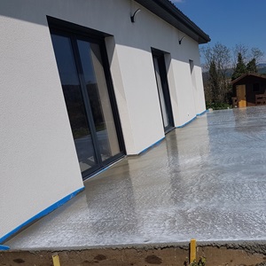 L'as de carreaux , un ouvrier en revêtement de sol à Brioude