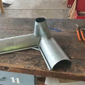 Tradi-couv, un ouvrier en structure bois à Mazamet